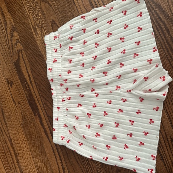 Cherry Print White and Red Sleepwear Set - Picture 5 of 5